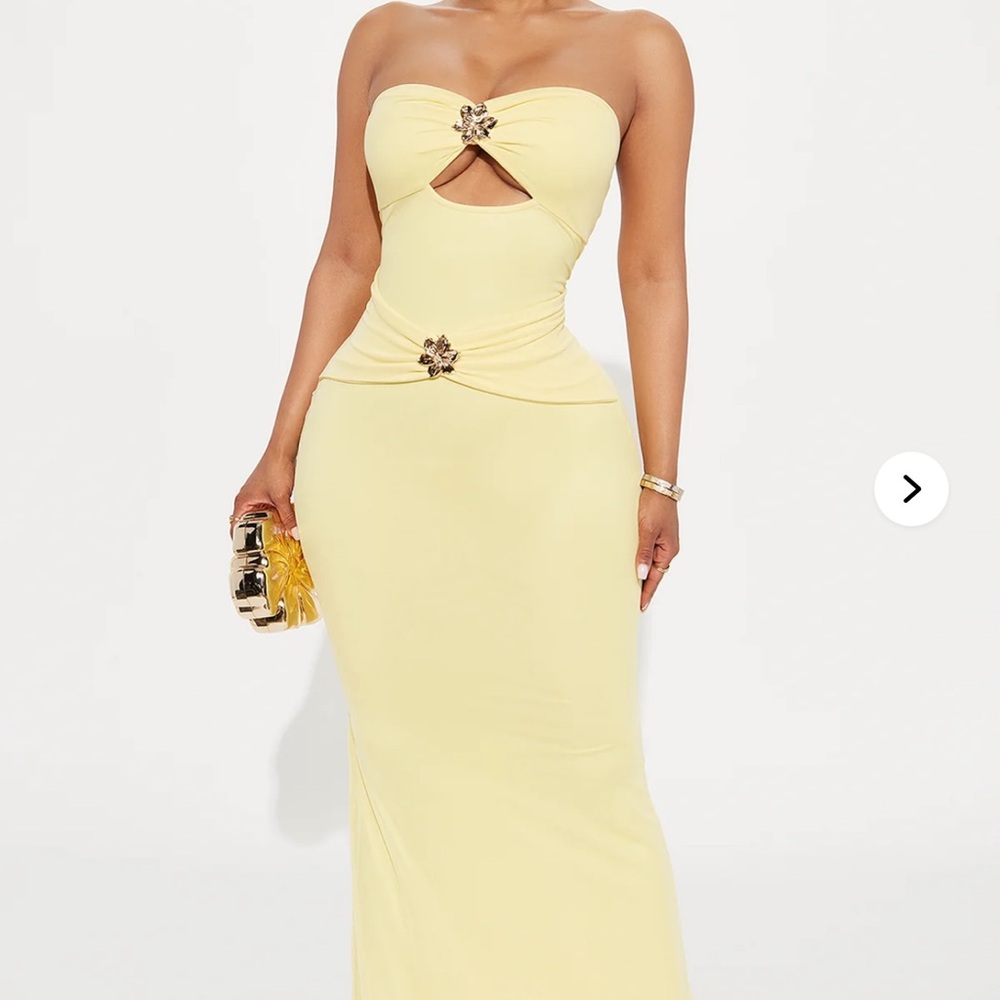 Fashion Nova Yellow Sleeveless Scoop Neck Bodycon Maxi Dress